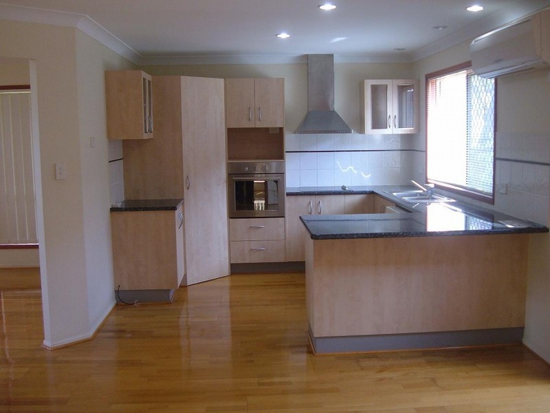 15 Spyglass Place, Oxley QLD 4075