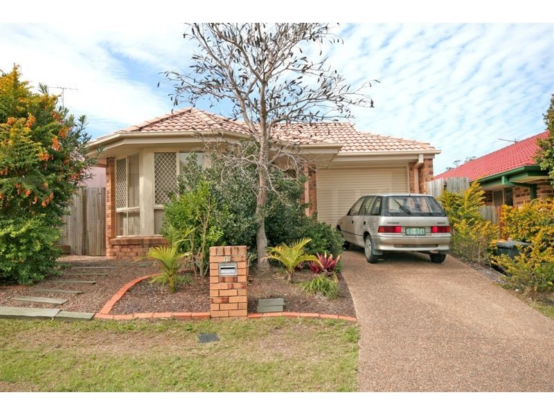 19 Toomba Place, Forest Lake QLD 4078