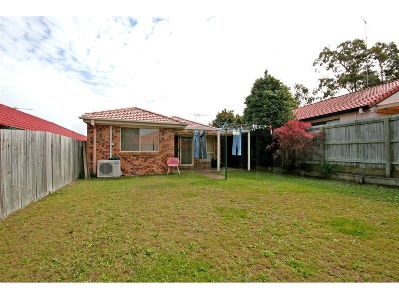 19 Toomba Place, Forest Lake QLD 4078