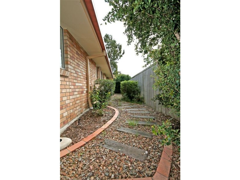 24 Grevillea Place, Forest Lake QLD 4078