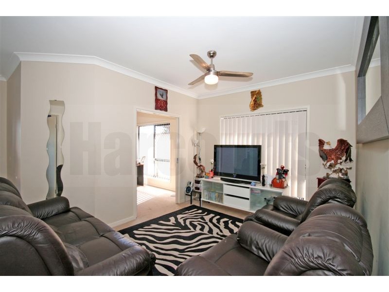 39 Dandenong Street, Forest Lake QLD 4078