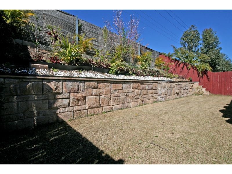 39 Dandenong Street, Forest Lake QLD 4078