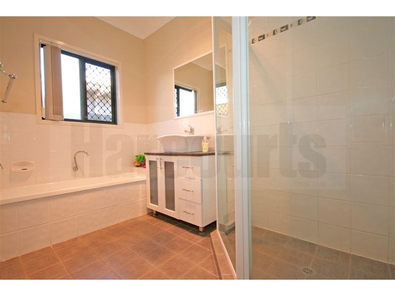 39 Dandenong Street, Forest Lake QLD 4078