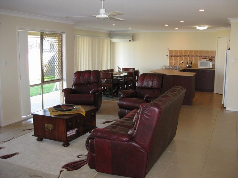 31 Hawthorne Street, Forest Lake QLD 4078