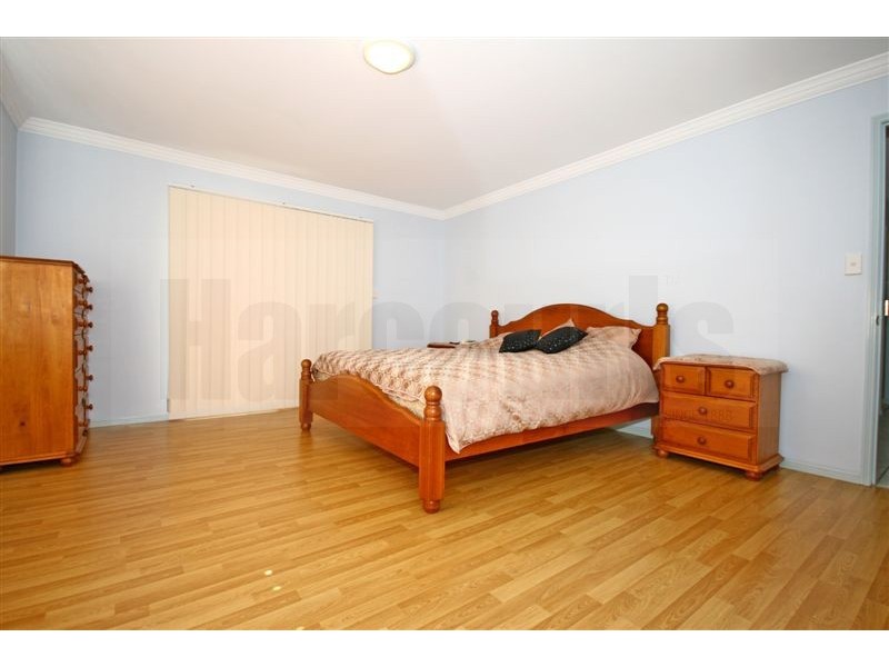 14 Chiswick Place, Forest Lake QLD 4078