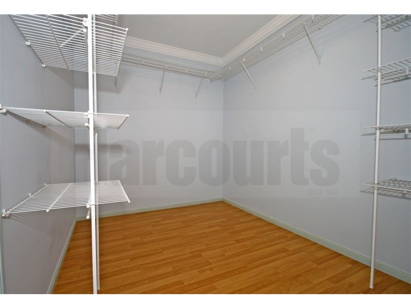 14 Chiswick Place, Forest Lake QLD 4078