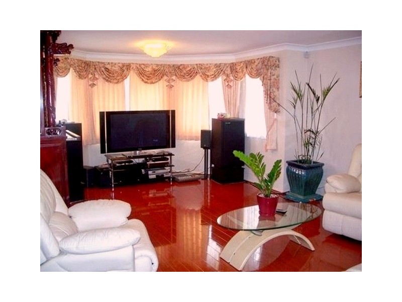 10 Burlington Terrace, Springfield Lakes QLD 4300