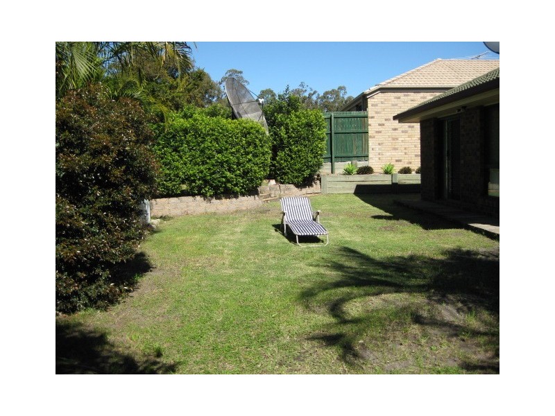 13 Acorn Circuit, Forest Lake QLD 4078