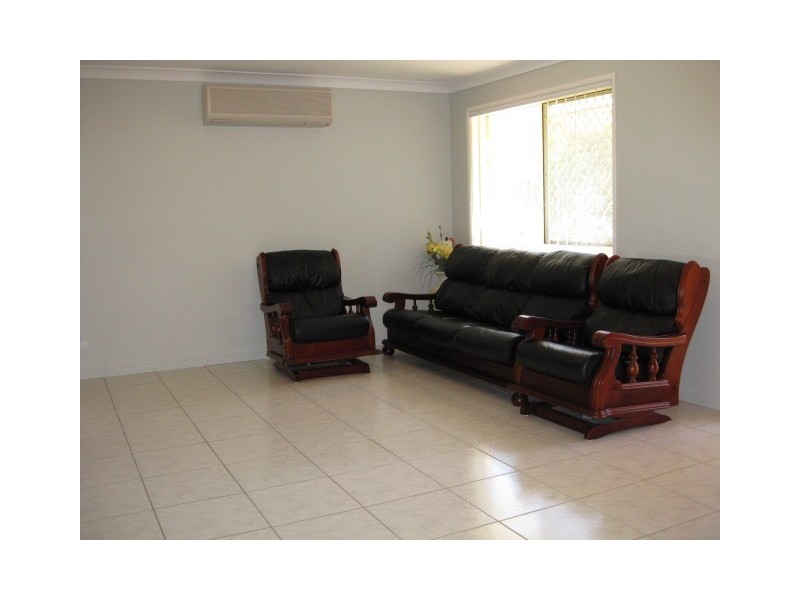 6 Emu Place, Doolandella QLD 4077