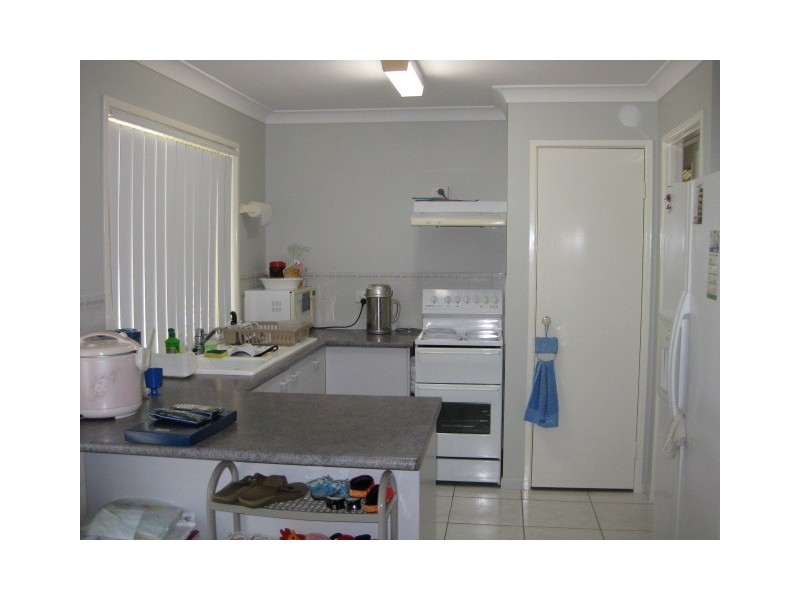 6 Emu Place, Doolandella QLD 4077