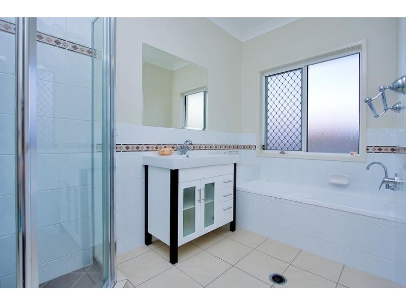 34 Nullarbor Circuit, Forest Lake QLD 4078