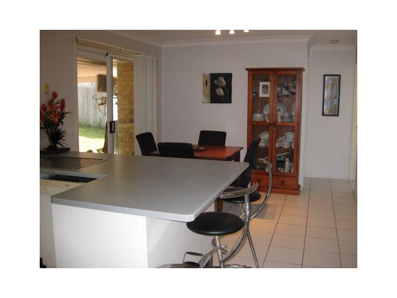 15 Bimbah Street, Forest Lake QLD 4078