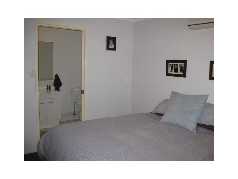 15 Bimbah Street, Forest Lake QLD 4078