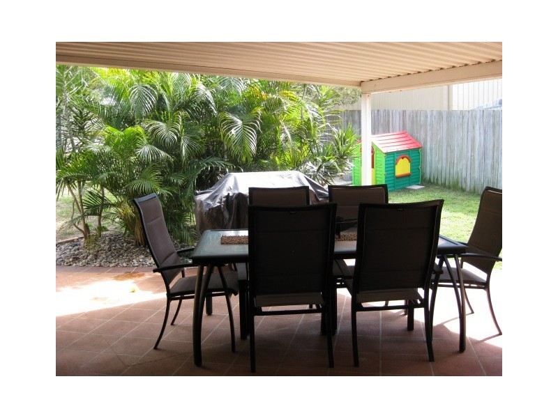 15 Bimbah Street, Forest Lake QLD 4078