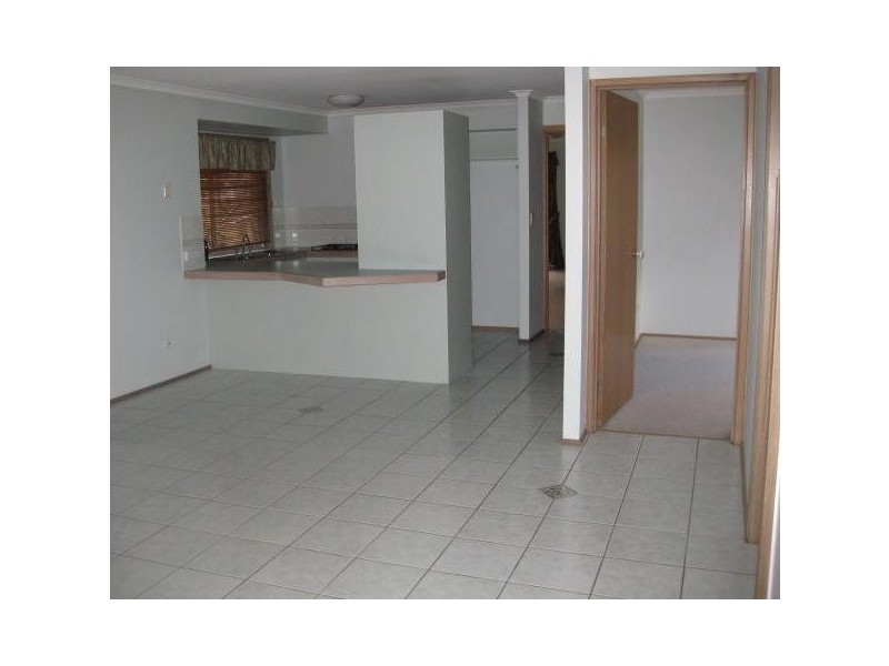 63 Banksia Circuit, Forest Lake QLD 4078