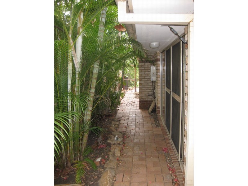 63 Banksia Circuit, Forest Lake QLD 4078