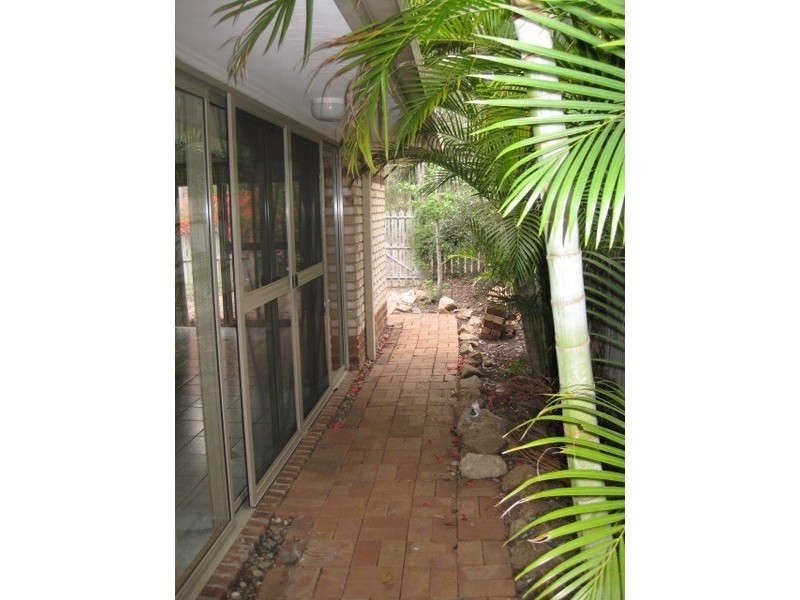 63 Banksia Circuit, Forest Lake QLD 4078