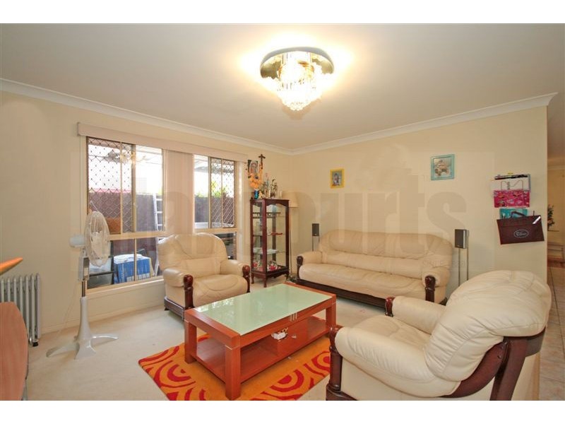 14 Cambridge Crescent, Forest Lake QLD 4078