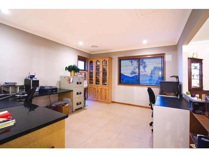 20 Ascot Avenue, Forest Lake QLD 4078