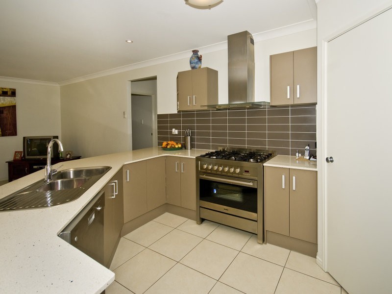 5 Toorwood Street, Heathwood QLD 4110