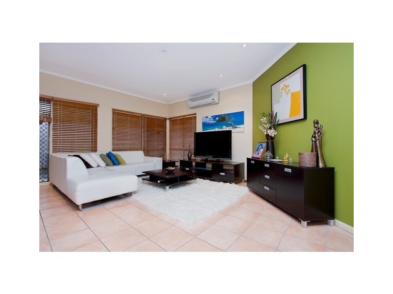 5 Montserrat Place, Forest Lake QLD 4078