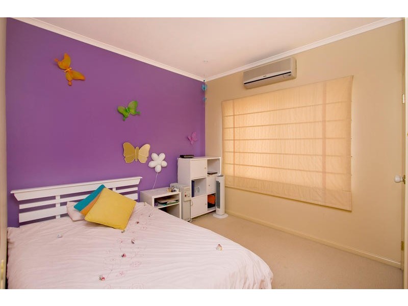 5 Montserrat Place, Forest Lake QLD 4078