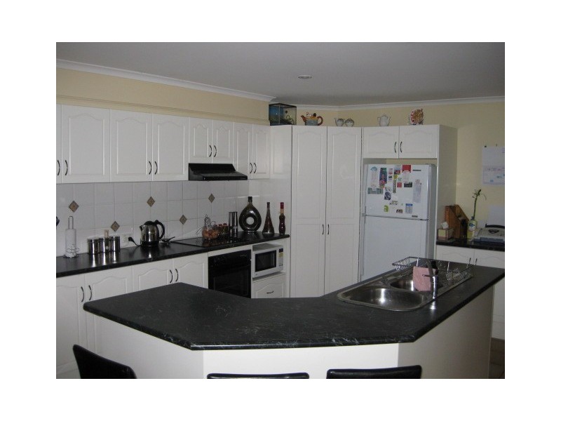 20 Carolina Parade, Forest Lake QLD 4078