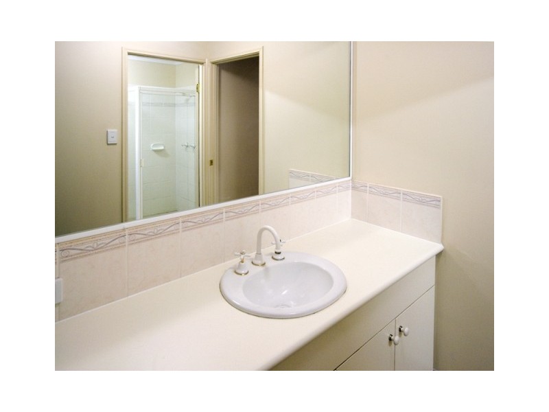 16 Edith Street, Forest Lake QLD 4078