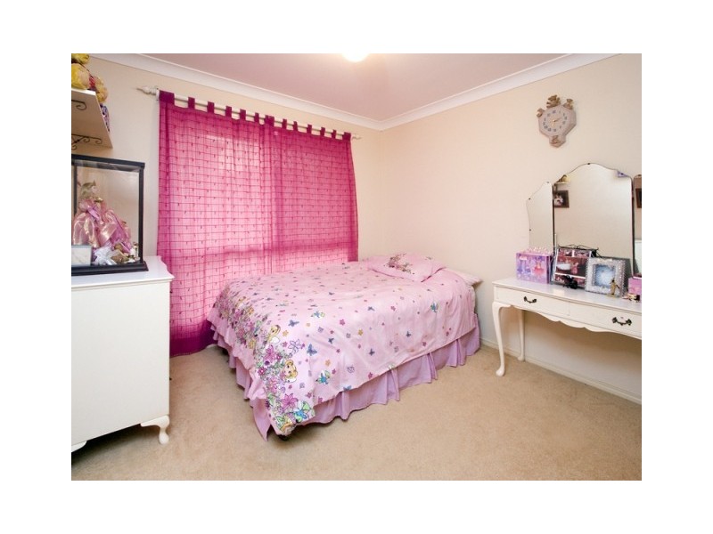 16 Edith Street, Forest Lake QLD 4078