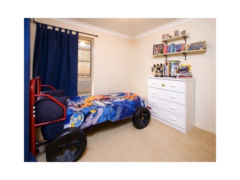 16 Edith Street, Forest Lake QLD 4078