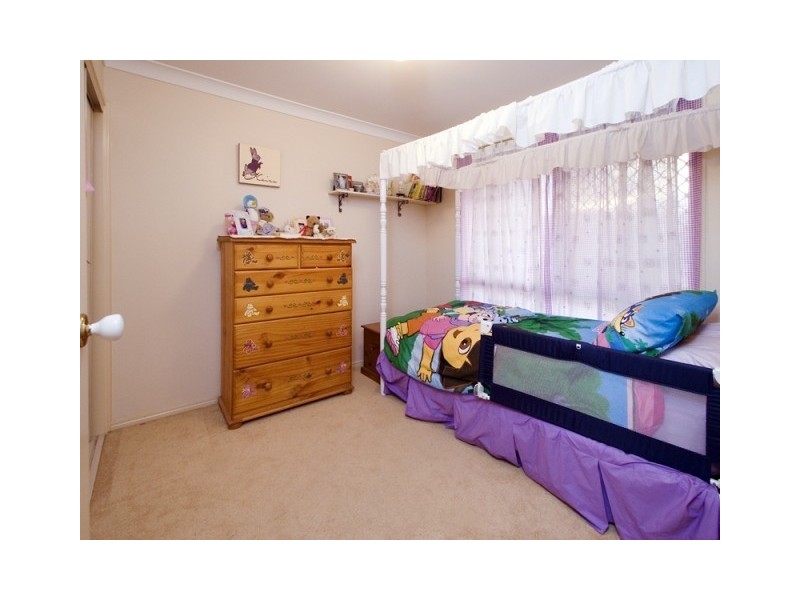 16 Edith Street, Forest Lake QLD 4078