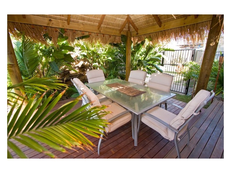 56 Parkwood Drive, Heathwood QLD 4110