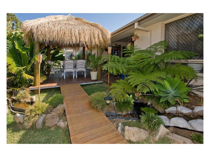 56 Parkwood Drive, Heathwood QLD 4110