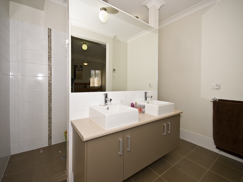 5 Toorwood Street, Heathwood QLD 4110