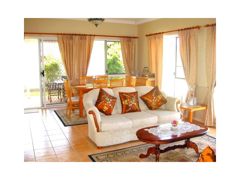 16 Medici Place, Forest Lake QLD 4078