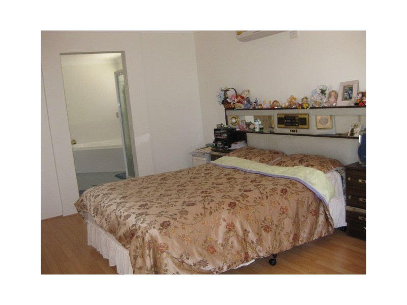 19 Amadeus Circuit, Springfield Lakes QLD 4300