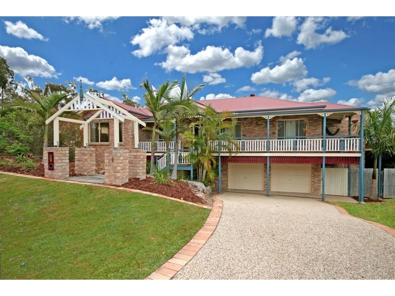 2 Toorak Place, Forest Lake QLD 4078