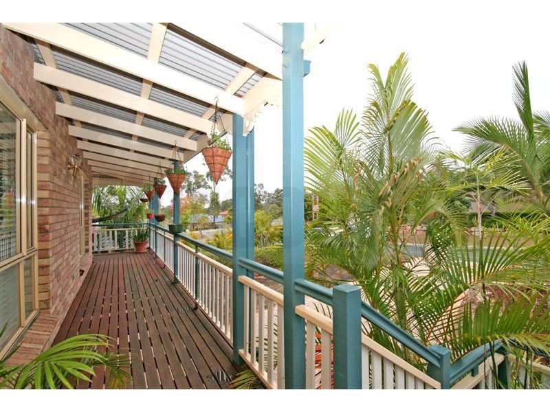 2 Toorak Place, Forest Lake QLD 4078
