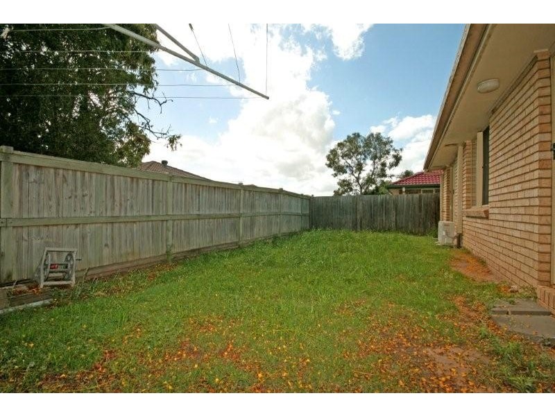 50 Lakeside Crescent, Forest Lake QLD 4078