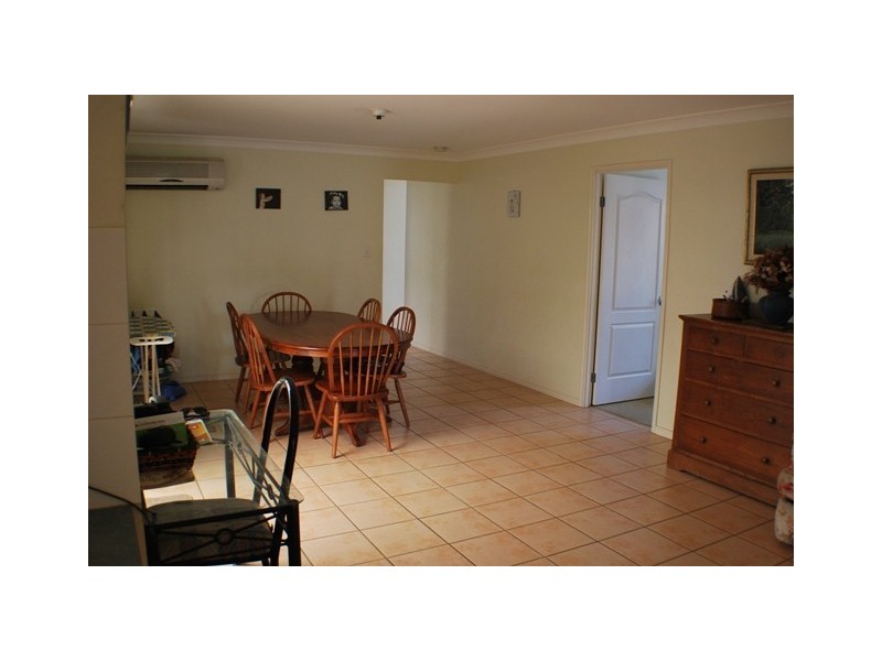 9 Belmore Crescent, Forest Lake QLD 4078