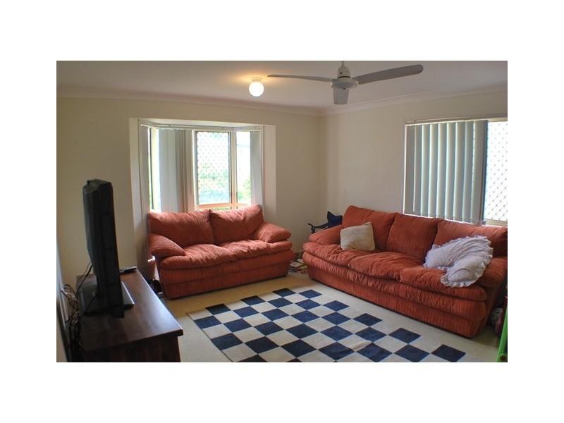 9 Belmore Crescent, Forest Lake QLD 4078