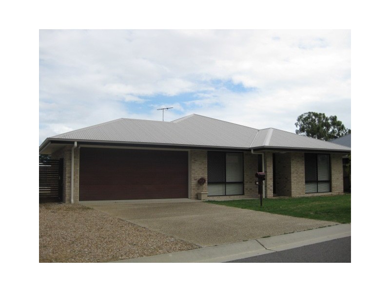 10 Tropical Drive, Forest Lake QLD 4078