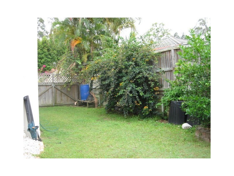 3 Auburn Place, Forest Lake QLD 4078