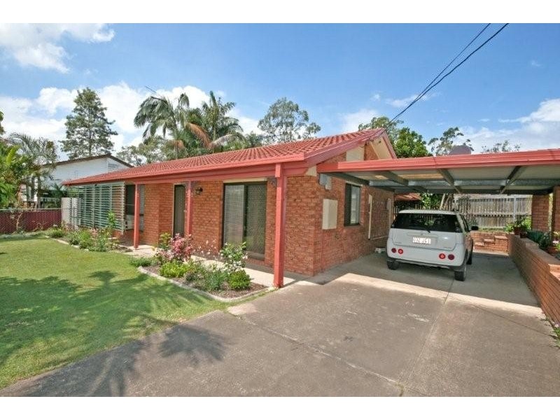 30 Weinholt Crescent, Gailes QLD 4300