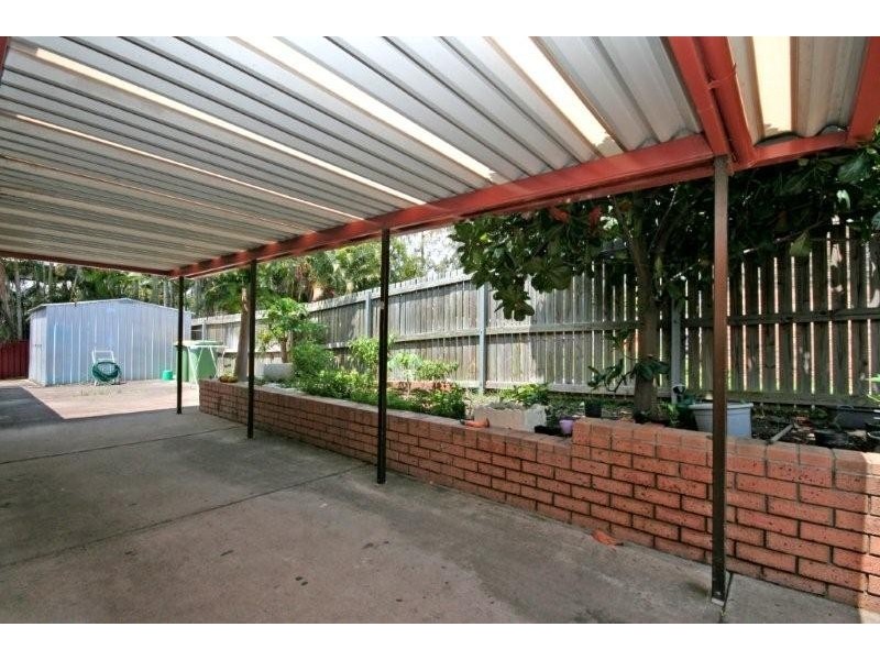 30 Weinholt Crescent, Gailes QLD 4300