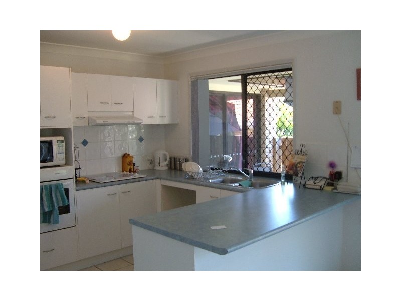 9 Sherringham Close, Forest Lake QLD 4078