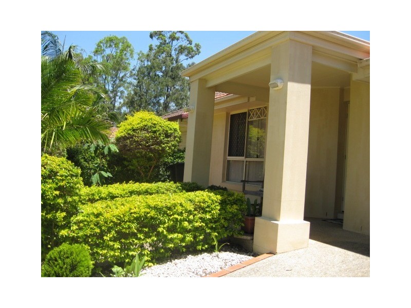 16 St James Street, Forest Lake QLD 4078