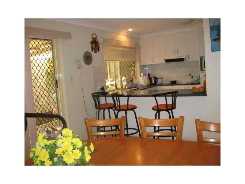 16 St James Street, Forest Lake QLD 4078