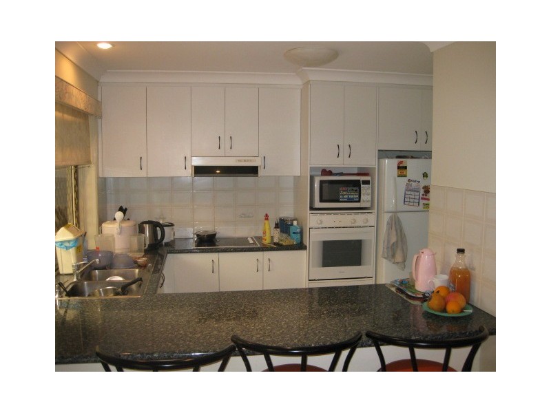 16 St James Street, Forest Lake QLD 4078