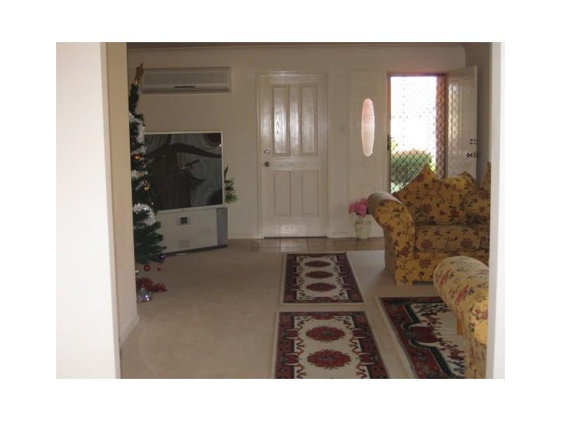 7 Agostino Close, Doolandella QLD 4077